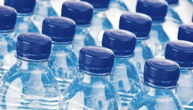 Pet Botol Air Murni Penuh Capping Minuman Pabrik Kemasan Mesin 4