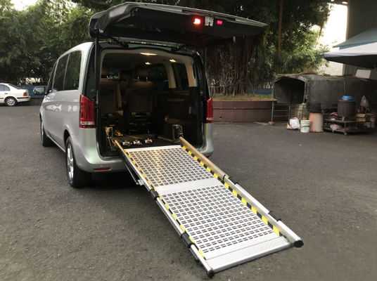 Ramp masuk kursi roda premium untuk MPV & Universal Vans
